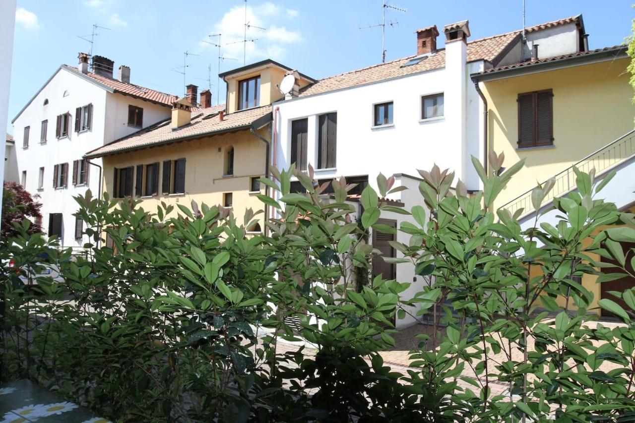 Corte Della Crisalide Ampio E Luminoso Bilocale In Centro Storico Cernusco Sul Naviglio Exterior foto